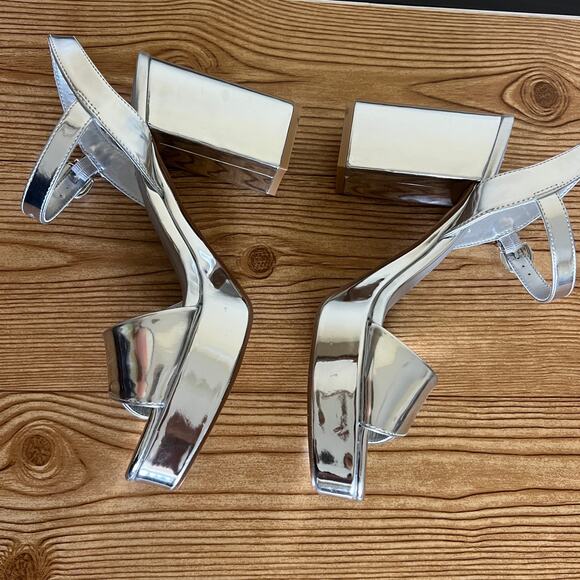 Steve Madden Silver Chunky Platform Heeled Sandals Womens 10 Emberly - Picture 6 of 12